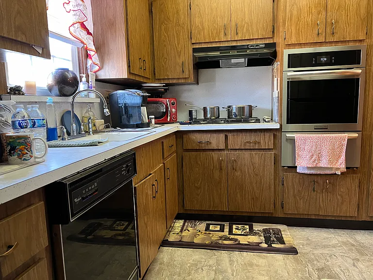 23 Koster St #1 — Photo 7