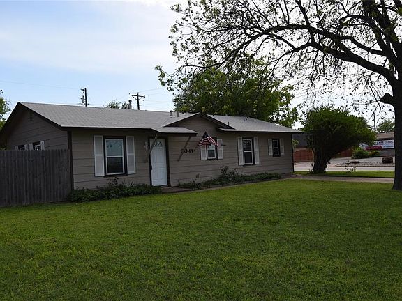2nd image of 3041 S 27th St