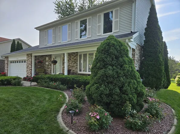 7732 Lyman Ave, Darien, IL 60561