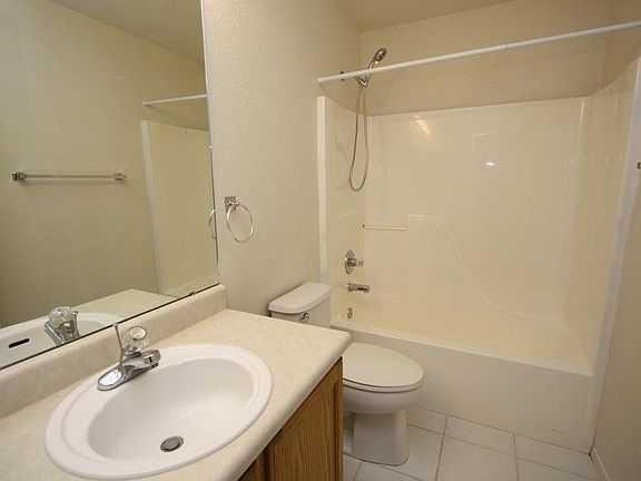 5th image of 2096 W Double Eagle Dr