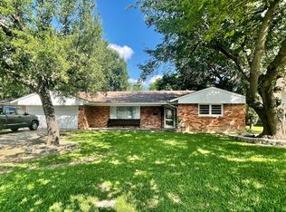 5813 Trail Lake Dr, Fort Worth, TX 76133