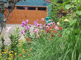 8311 NW Reed Dr, Portland, OR 97229