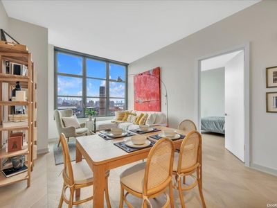 180 Front Street #8B, Brooklyn, NY, 11201