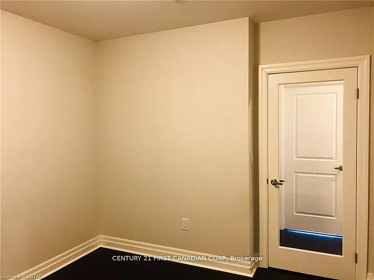 260 Villagewalk Blvd #608 — Photo 23