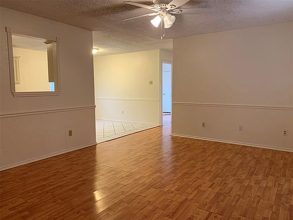 3rd image of 314 Royal Ave