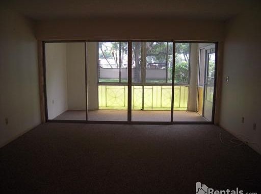 4th image of 19029 Us 19 N APT 113