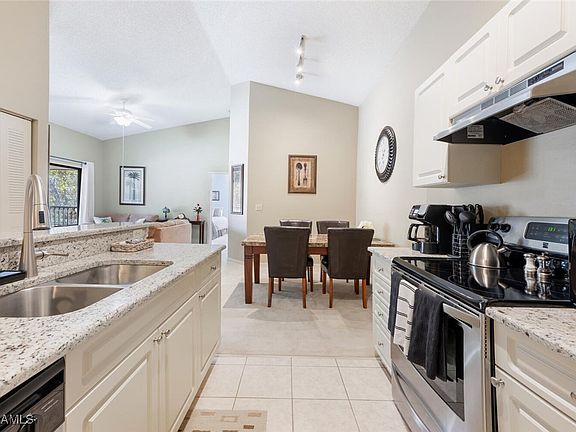 5th image of 2190 Arbour Walk Cir APT 2221