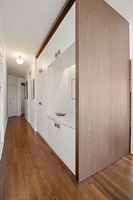 Sold by Compass | media 9