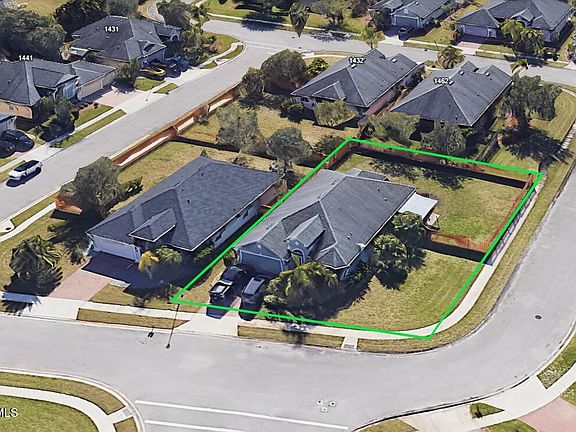 2nd image of 1482 Modoc Cir