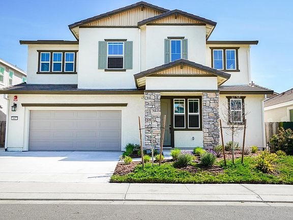 4th image of 467 Yarrow Drive