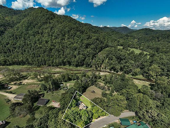2nd image of 778 Poga Rd