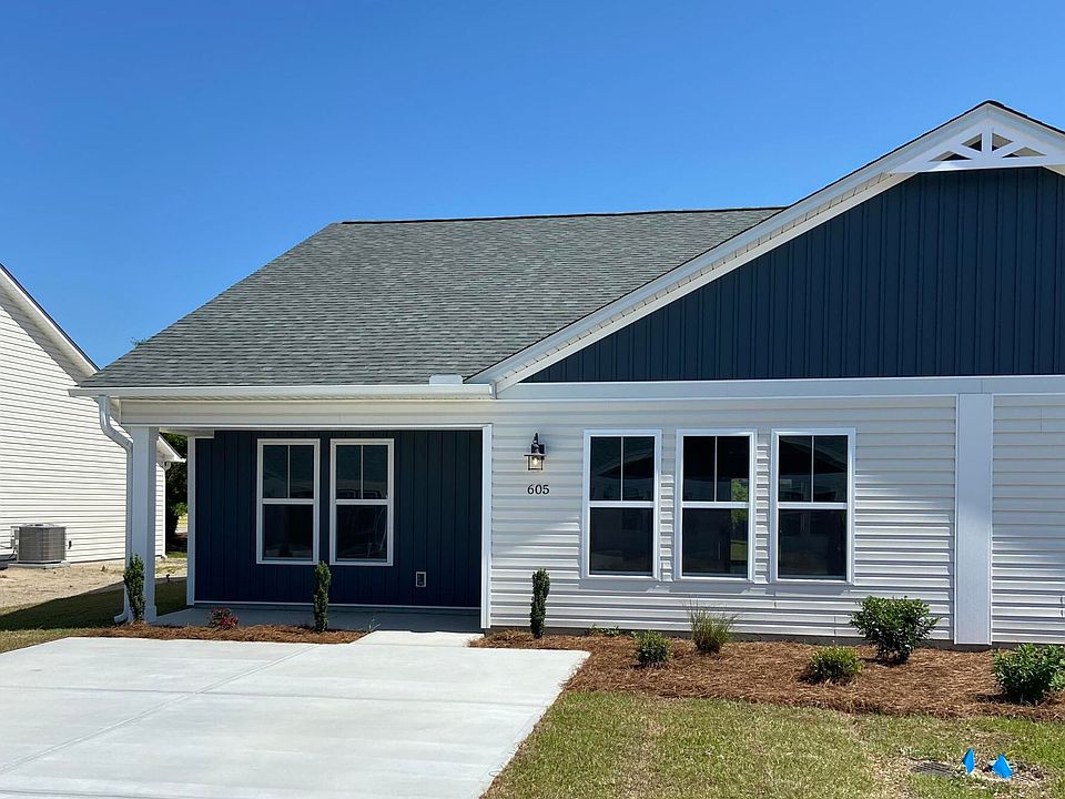 1st image of 605 Villa Cove