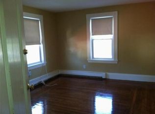 3 Brook St APT 2, Taunton, MA 02780
