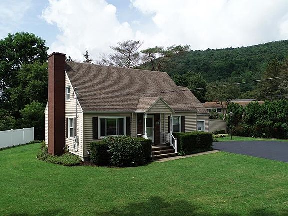 2nd image of 157 Hillview Dr