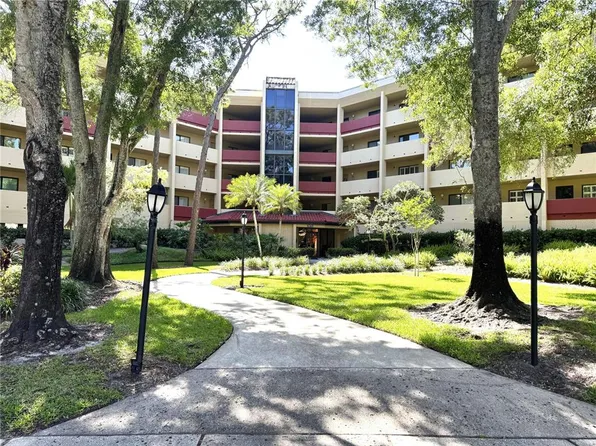 3076 Eastland Blvd Unit 203, Clearwater, FL 33761