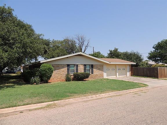 3rd image of 1717 Glenwood Dr