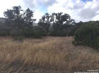 968 Moonlight Dr, Canyon Lake, TX 78133