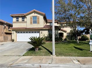 38244 Armstrong Dr, Palmdale, CA 93552