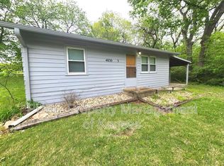 4830 NE Indian Creek Rd UNIT 3, Topeka, KS 66617