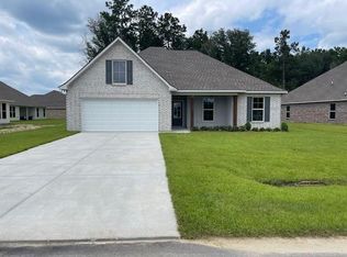 26085 Salt Grass Dr, Ponchatoula, LA 70454
