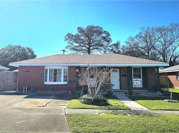 308 Cottonwood Dr, Gretna, LA 70056