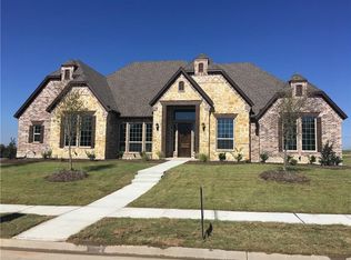 144 Falcon Point Dr, Heath, TX 75032