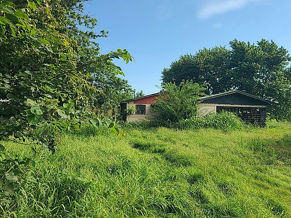 3rd image of 1950 Farm Road 2140 Box 2-77