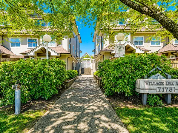 7175 17th Ave #26, Burnaby, BC V3N 1K8
