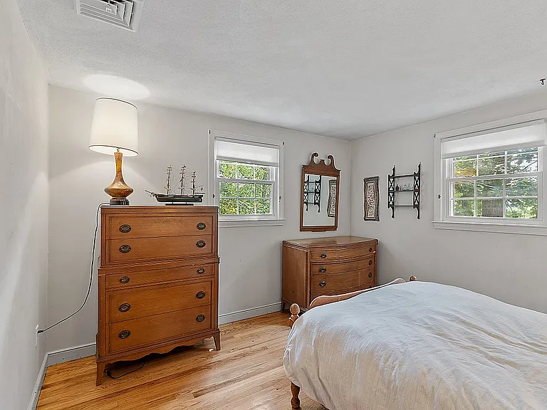 21 Eldridge Rd — Photo 26