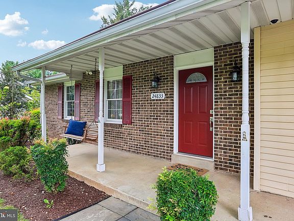 4th image of 24833 Showbarn Cir