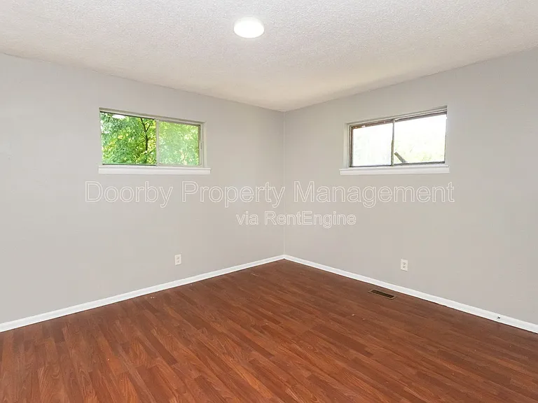 1237 Wheeler Ave #B — Photo 12