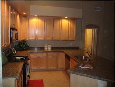 5th image of 4622 S Oleander Dr