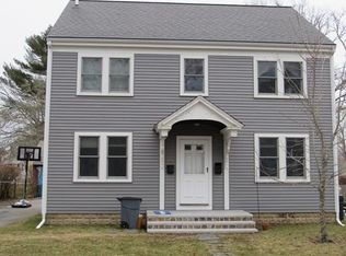 22 Buzzards Bay Ave, Bourne, MA 02532