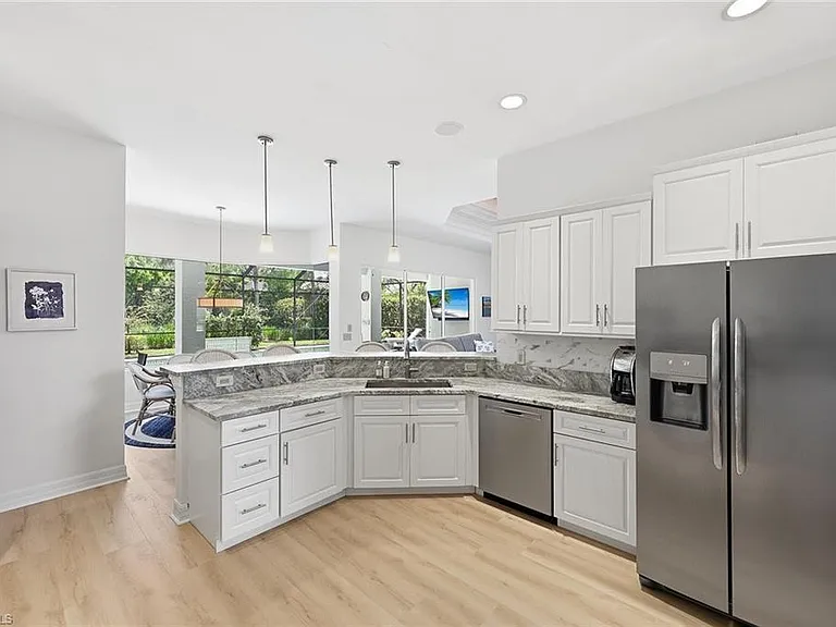 7673 Mulberry Ln — Photo 11