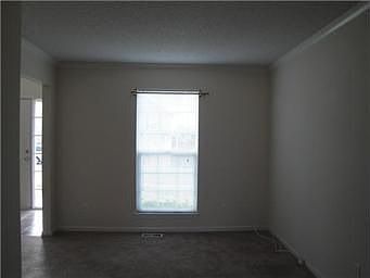4th image of 742 Park Ave