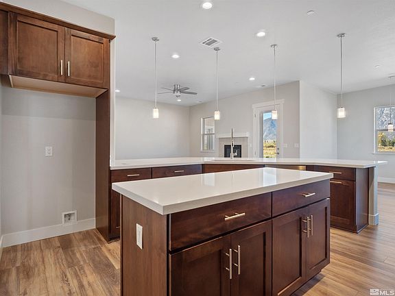 5th image of 64 Chapel Ct #2