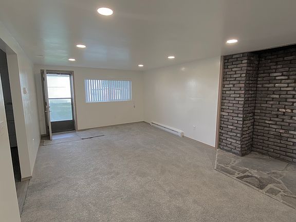 2nd image of 1823 5th St