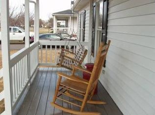 6343 Draperfield Rd, Mechanicsville, VA 23111