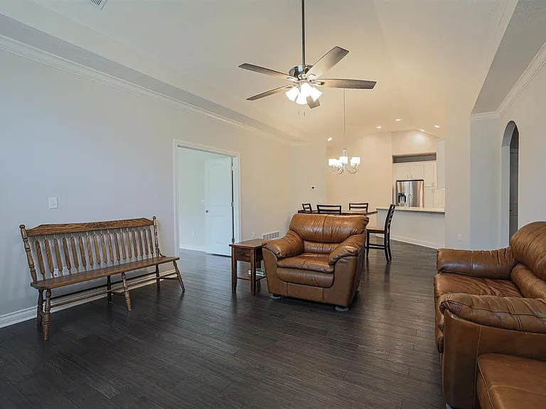 6733 Liberty Cir — Photo 5
