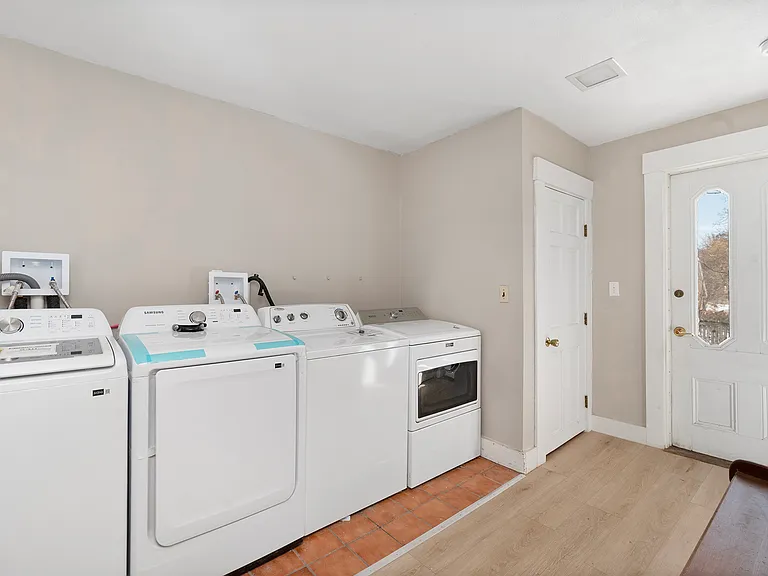 6 Prospect St #1 — Photo 22