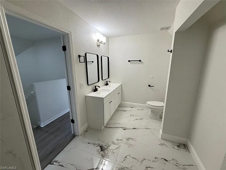 5248 Confederate Dr — Photo 13