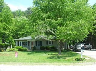 15 Henry Ave, Honea Path, SC 29654