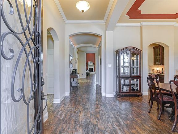 3rd image of 25236 Forest Lake Cir