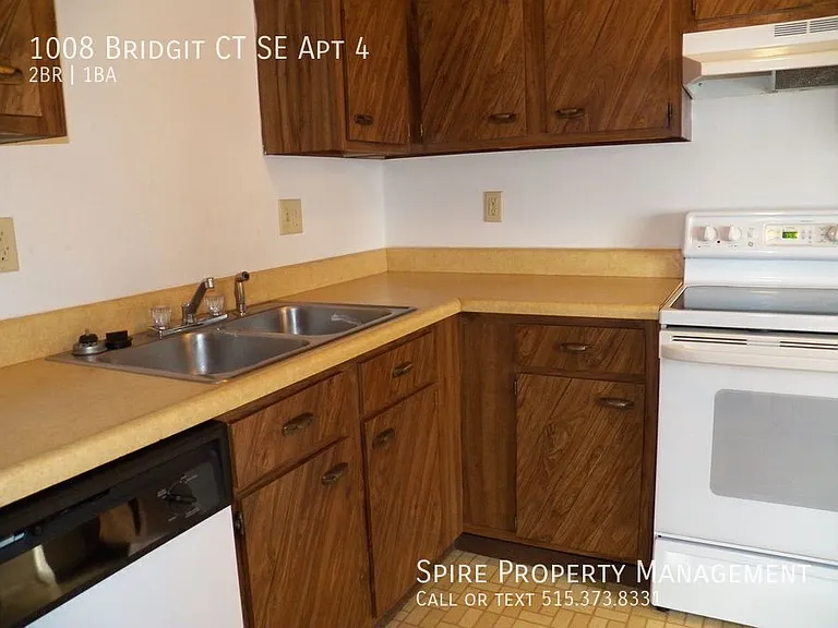 1008 Bridgit Ct SE #4 — Photo 2
