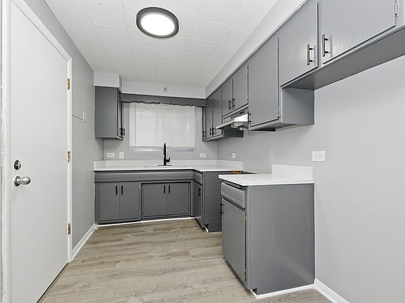 4th image of 10604 S Walden Pkwy #1A