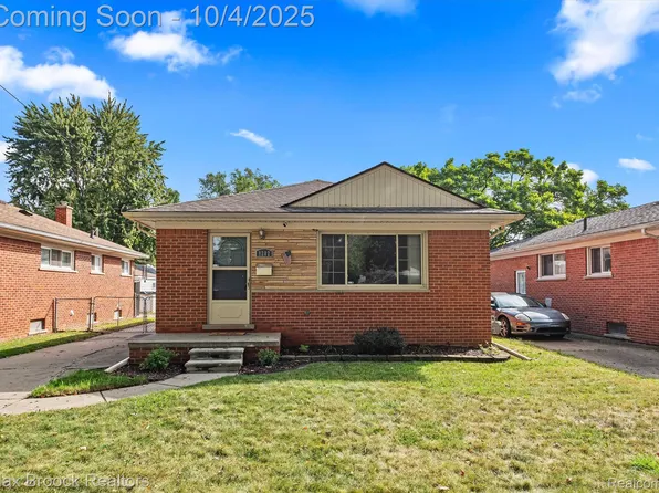 8282 Nightingale St, Dearborn Heights, MI 48127