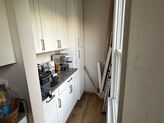 4th image of 26 Mill River St #3