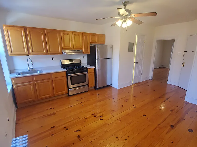 459 7th Ave #2 — Photo 9