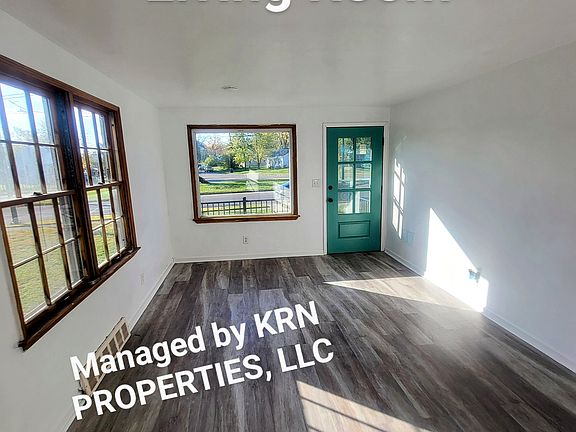 2nd image of 4629 Oakridge Dr