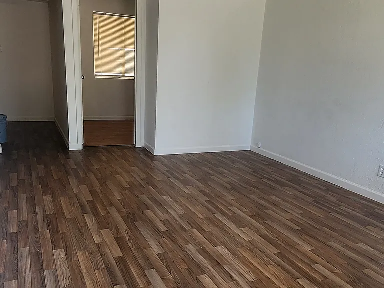 1358 E Dana Ave #F — Photo 3